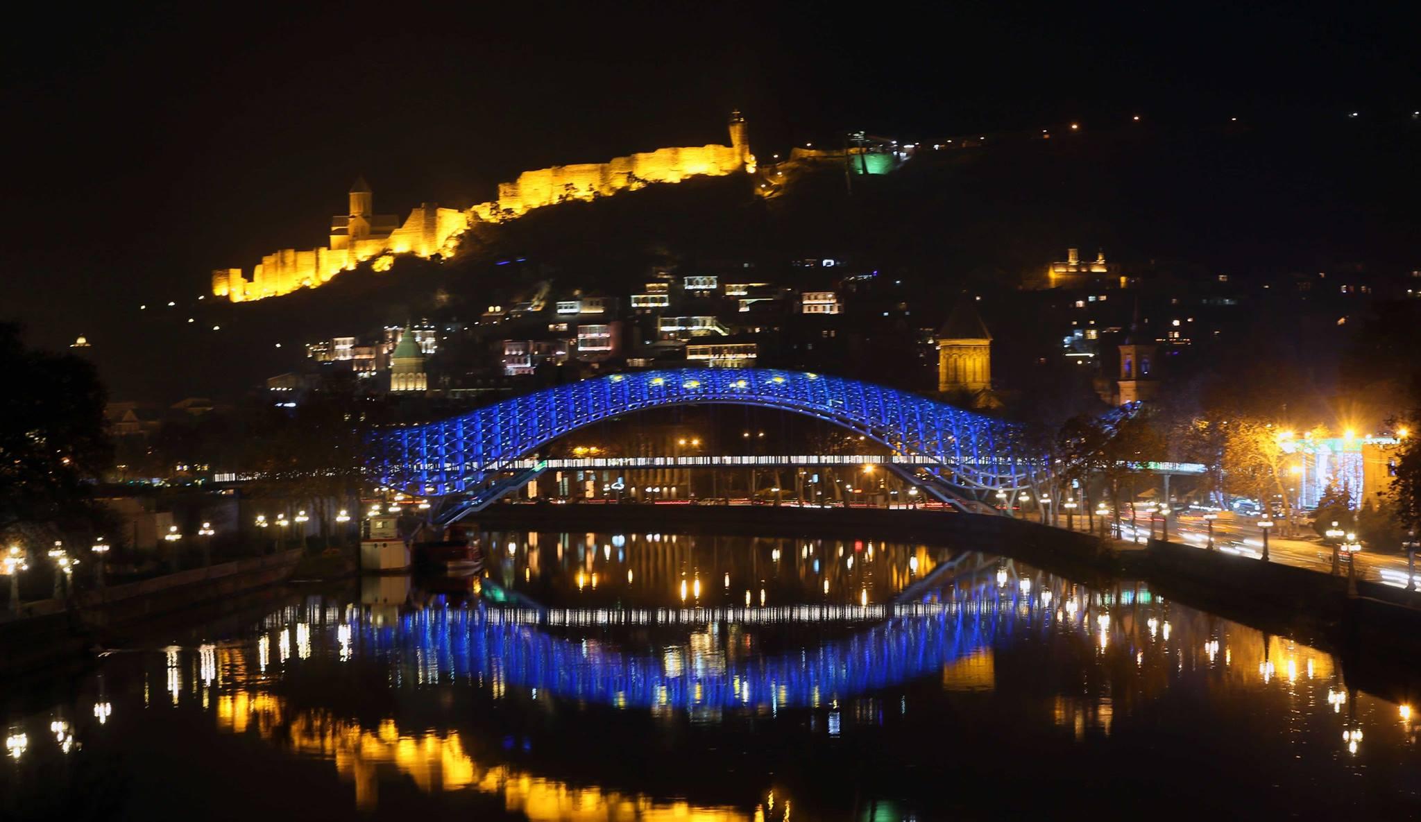 Tbiliseli Inn Tbilisi Esterno foto